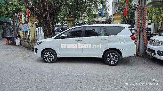 Toyota Innova 2023 G Trắng 65.000 km