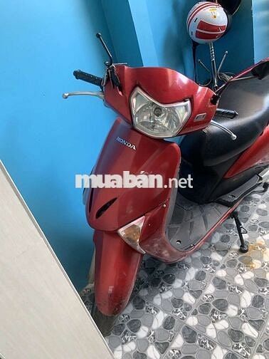Honda Thể thao màu Đỏ
