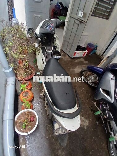 Honda Blade 2017 Trắng đen