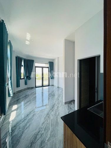 Cho thuê phòng mới xây sẵn máy lạnh tại đường Hoàng Hữu Nam Q.9