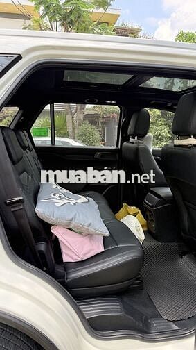 Ford Everest Titanium+ 4x4 2023 40.000 km Trắng