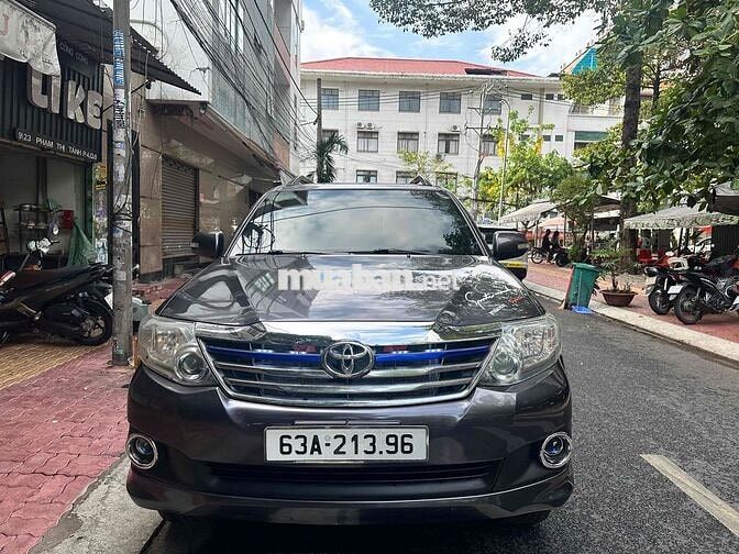 Toyota Fortuner G 2012 Xám 160.000 km