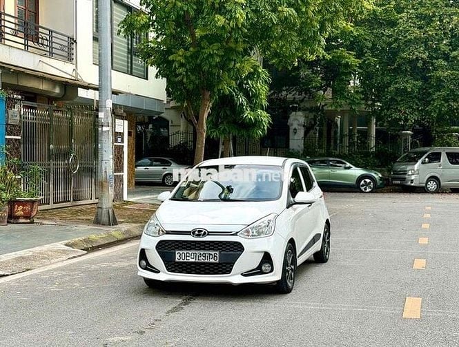 Hyundai Grand i10 2017 Grand 1.0 AT - 82000 km