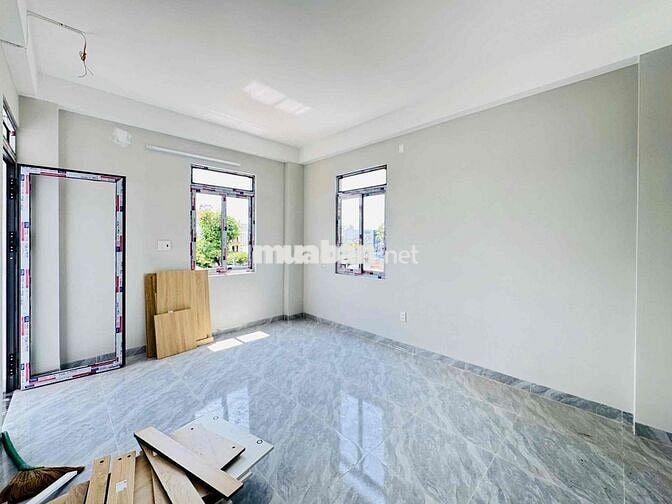 Mới Khai Trương Studio Ban Công Đường Đặng Thuỳ Trâm Gần ĐH VLU CS3