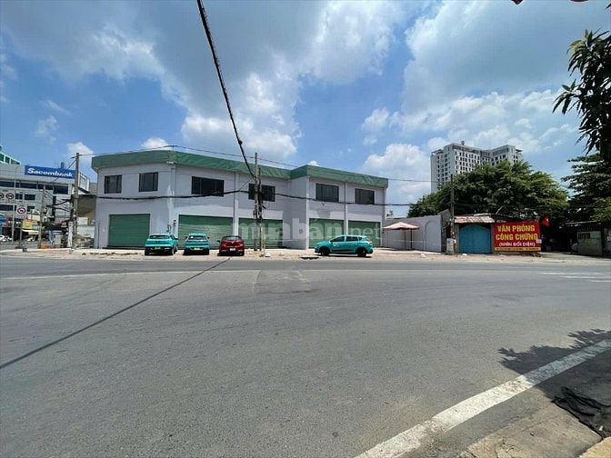 Cho thuê 3 căn nhà đường Hà Huy Giáp, Phường An Phú Đông , TpHCM 
