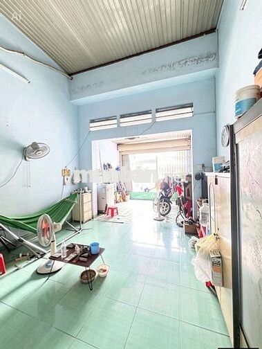  bán nhà đường thông xe tải giá rẻ 