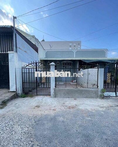 Nhà KDC Đường Nguyễn Văn Linh  100m2