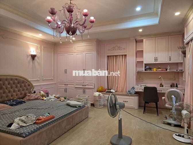 Phạm Ngũ Lão Hoàn Kiếm 6 tầng 45m2 49Ty mặt tiền 6,2m