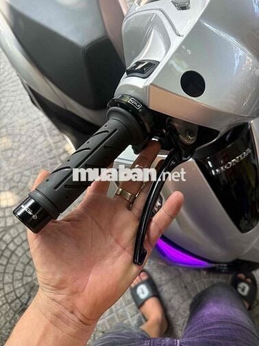 Honda Lead 2025 Bạc