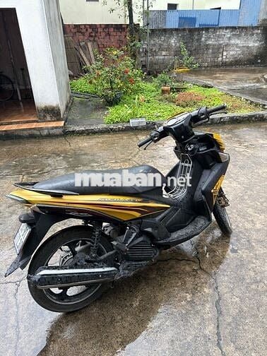 Yamaha Nouvo 2012 Vàng-Đen