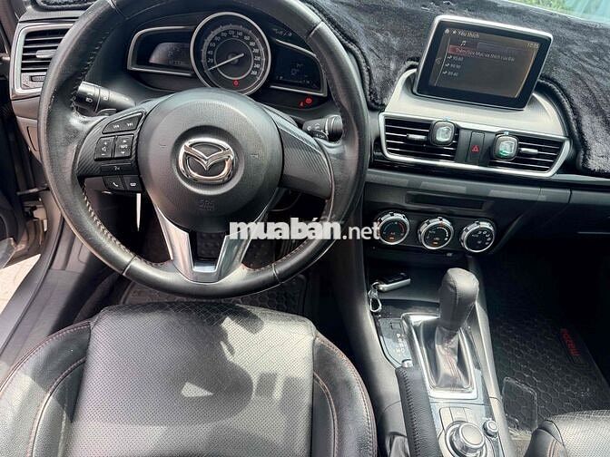 Mazda 3 2015 1.5 nhập khẩu chất lượng khác xe lắp