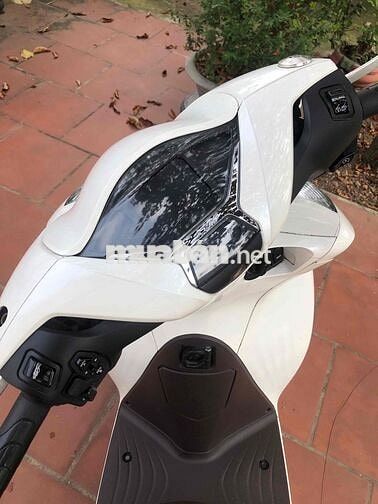 Honda SH 160 ABS Trắng 2023