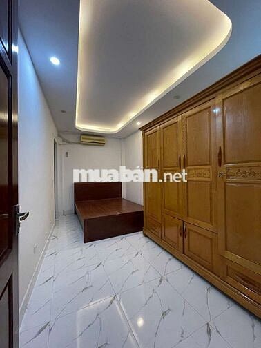 Chính chủ cho thuê nhà mặt phố Hưng Phúc