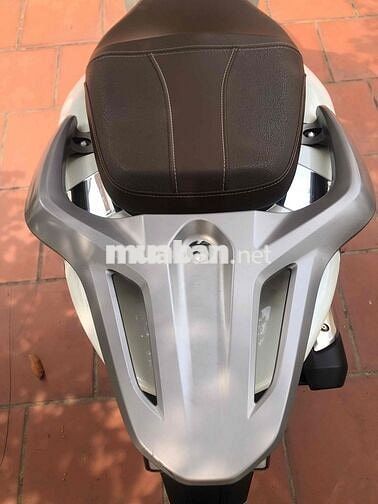 Honda SH 160 ABS Trắng 2023