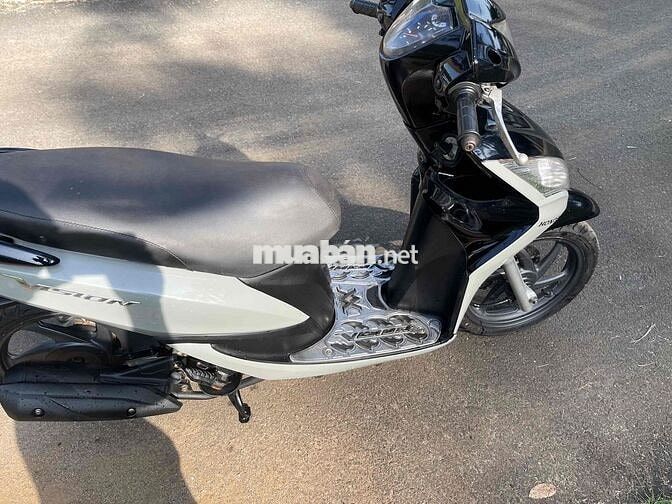 Honda Vision FI Đen bạc