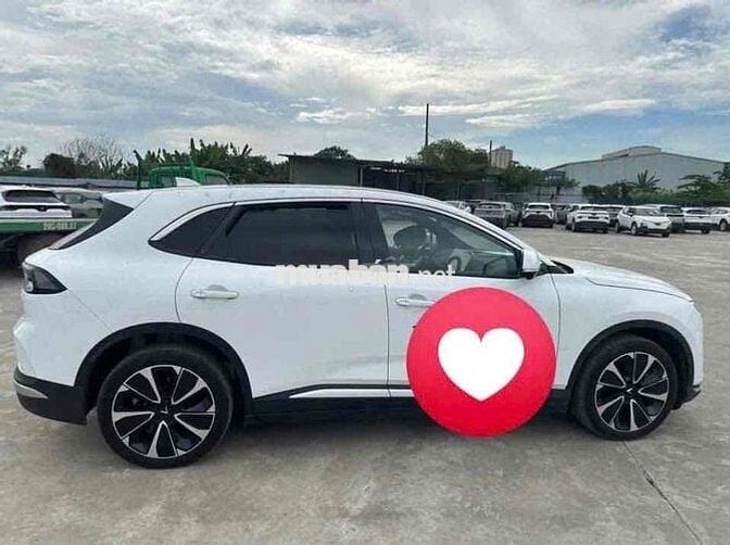 Xe điện VinFast VF8 Plus 2025 Trắng