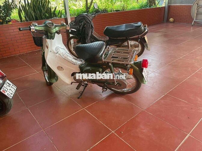 Honda Super Cub 50cc Xanh trắng