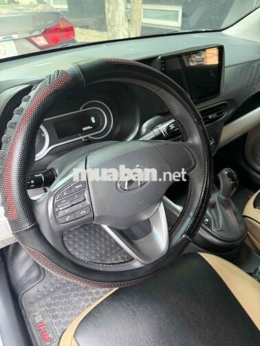 Hyundai Grand i10 fun xe ngay chu