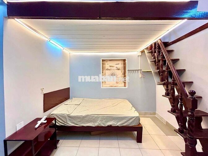 cho thuê phòng trọ gác cao 1m75 - 300/81 XVNT có máy lạnh - 2 chỗ ngủ
