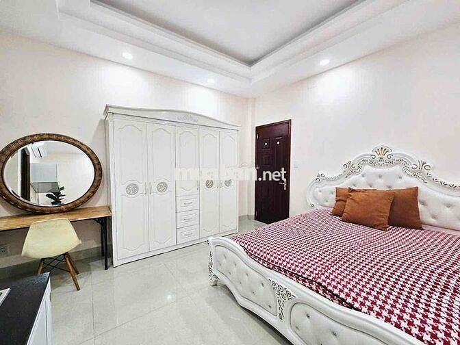 CHO THUÊ CHUNG CƯ MINI SIÊU XINH / FULL NỘI THẤT NGAY MẶT TIỀN QUẬN 5