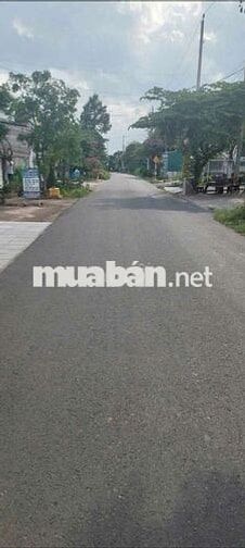 Đất mt đg Đặng xuân bảng sát cty Thiên tường,dt:17x40 giá 3.7ty 