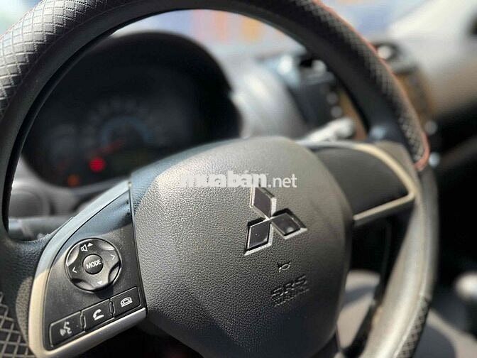 Mitsubishi Attrage 2022 Trắng MT