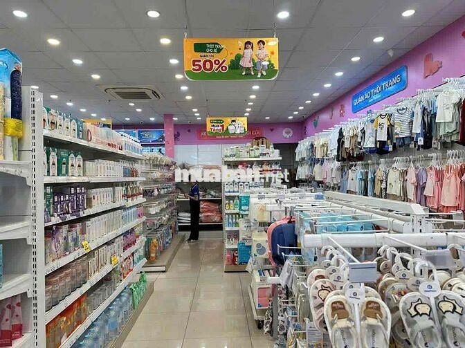 cho thuê mặt tiền kha vạn cân ngang 8m