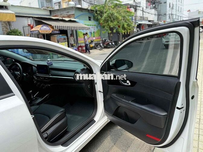 Kia Cerato MT 2021, không lỗi, dàn lốp theo xe