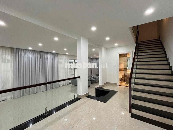 CHO THUÊ BIỆT THỰ EVERICH 5 Phòng Ngủ- Full Nội Thất 67 triệu