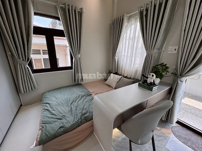 2 lầu, full n.thất, góc 2 mặt tiền, HẺM XE HƠI ĐỔ CỬA LÊ VĂN DUYỆT