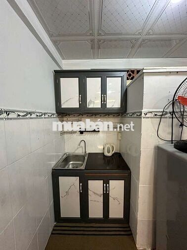 MÌNH CHỦ NHÀ CHO THUÊ PHÒNG TRỆT ĐỘC LẬP, GIỜ GIẤC TỰ DO - TÂN BÌNH