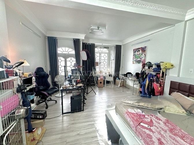 Đường 6M  xe tải ngay khu K300 Nguyễn Thái Bình, Lê Duy Nhuận