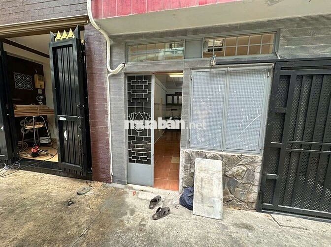 MÌNH CHỦ NHÀ CHO THUÊ PHÒNG TRỆT ĐỘC LẬP, GIỜ GIẤC TỰ DO - TÂN BÌNH