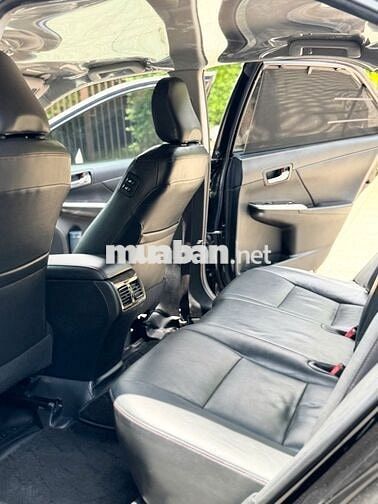 Toyota Camry 2.5Q 2016 Đen một chủ mua mới rất đẹp