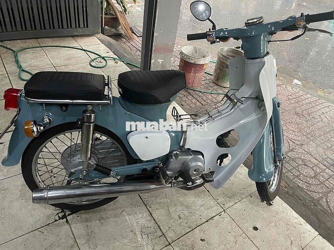 Honda Cub có đề bstp