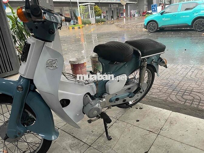 Honda Cub có đề bstp