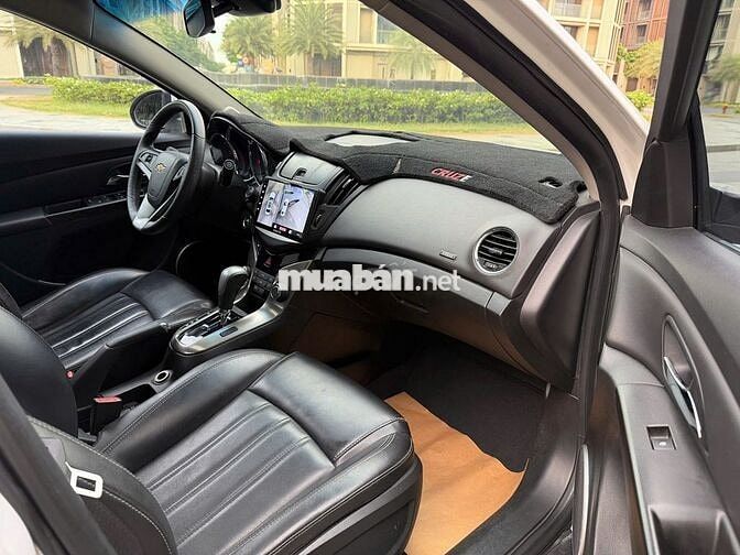 Chevrolet Cruze 1.8LTZ sx2017 1 chủ đẹp ken 265tr.