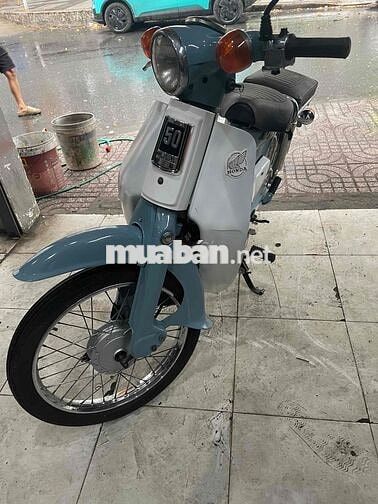 Honda Cub có đề bstp
