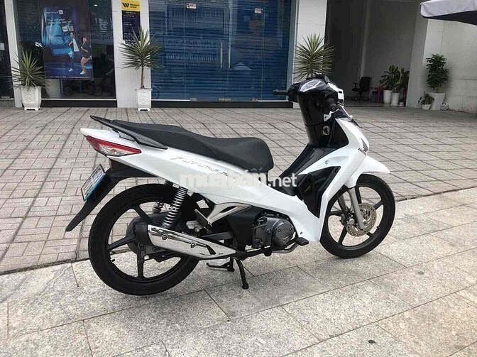 Honda Future 125 2022 Trắng Đen