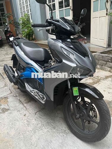 ab màu bạc xanh khoá ga xe bs43, xe rin chất.