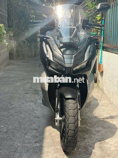 Honda ADV 150 màu Đen