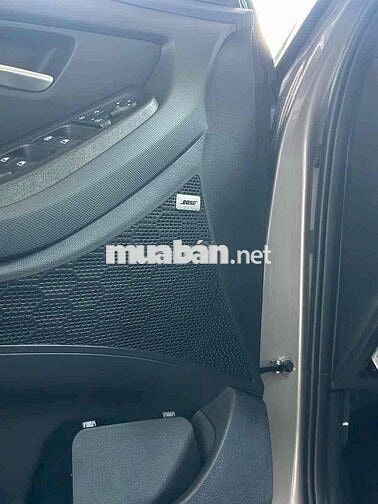 Hyundai Creta 1.5 Cao Cấp Xám