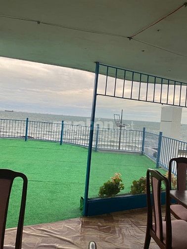 Cho thuê hoặc sang lại khách sạn 24 Hạ Long, ngay Bãi Dứa