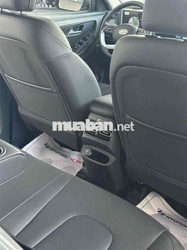 Hyundai Creta 1.5 Cao Cấp Xám