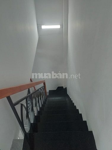 Bán nhà 2805/63/4 PHẠM THẾ HIỂN P7 Q8