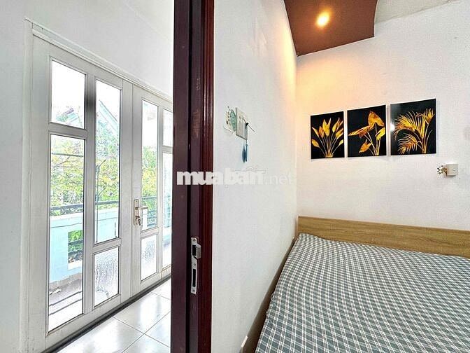 Phòng Full Nội Thất - Cửa Sổ - Như Hình ngay nhà máy bia Lê Văn Khương