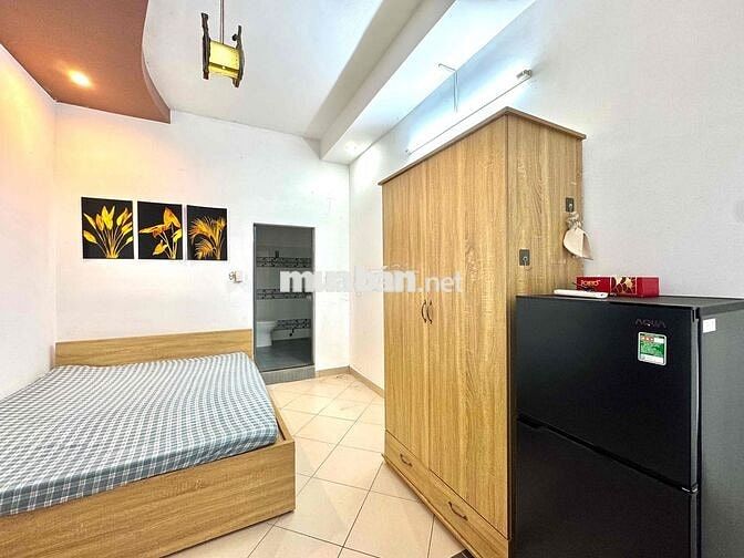 Phòng Full Nội Thất - Cửa Sổ - Như Hình ngay nhà máy bia Lê Văn Khương
