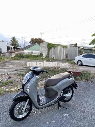 Cần Bán Scoopy zin đẹp lướt keng