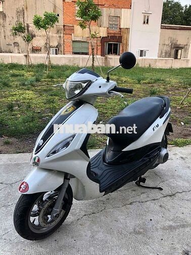 Piaggio Fly 2013 Trắng