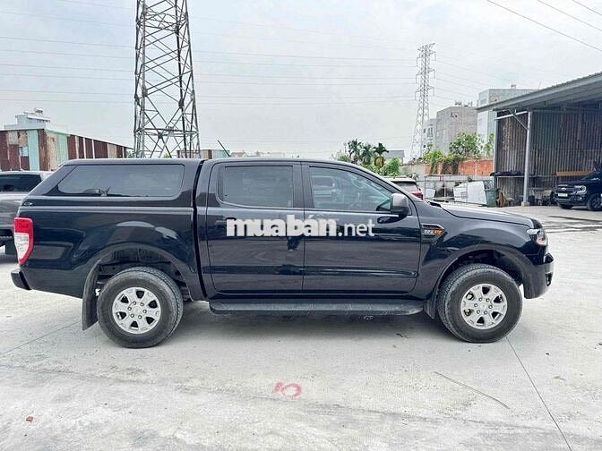 Ford Ranger XLS AT 4x2 2022 28.000km Đen